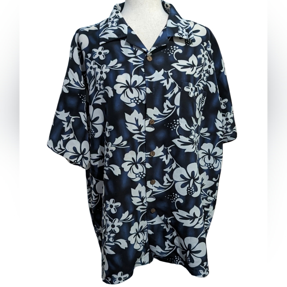 Trading Maui Company Hawaiian Shirt